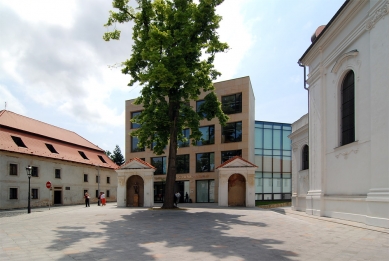 Vzdělávací centrum Na Karmeli - foto: Petr Šmídek, 2011