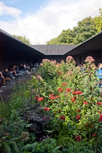 Serpentine Gallery Pavilion 2011 - foto: Martin Krcha, 2011