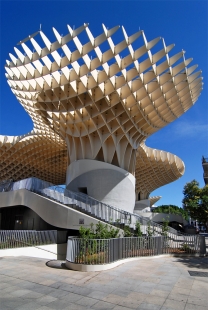 Metropol Parasol - foto: Petr Šmídek, 2011