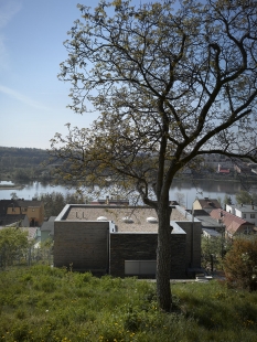 Rodinný dům Praha 9 - foto: Filip Šlapal