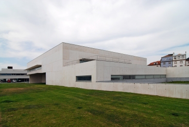 Viana do Castelo Municipal Library - foto: Petr Šmídek, 2011