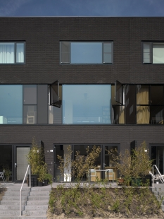 Apartment building IJburg 23