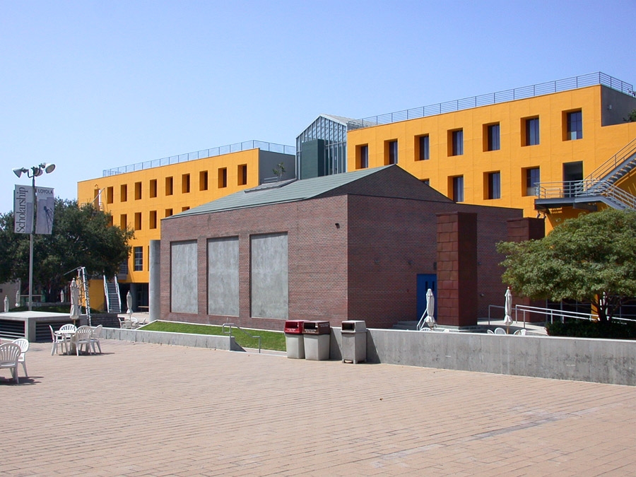 archiweb.cz Loyola Law School