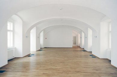 Rekonstrukce budovy bývalých stájí - foto: Robert Žákovič