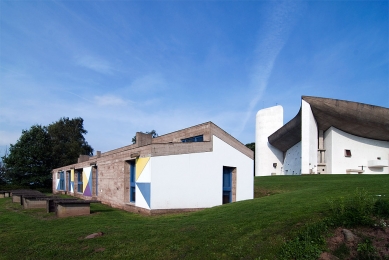 Mariánská kaple Notre-Dame du Haut - foto: Petr Šmídek, 2008