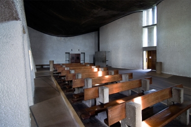 Mariánská kaple Notre-Dame du Haut - foto: Petr Šmídek, 2008