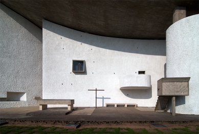 Chapel of Notre-Dame du Haut - foto: Petr Šmídek, 2008