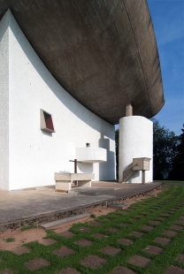 Mariánská kaple Notre-Dame du Haut - foto: Petr Šmídek, 2008