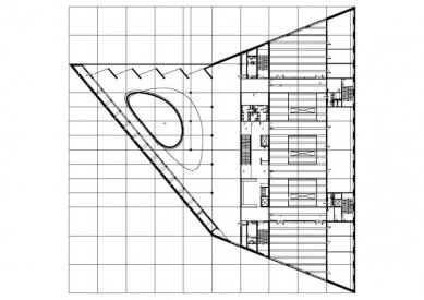 Regionální knihovna a vzdělávací centrum - First floor