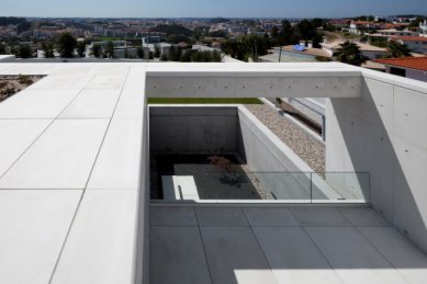 House in Leiria - foto: FG + SG - Fernando Guerra, Sergio Guerra