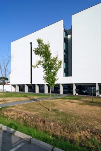 Barreiro College of Technology - foto: Petr Šmídek, 2011