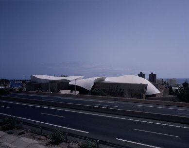 Kongresové a umělecké centrum Magma - foto: AMP arquitectos