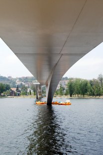 Pěší most Pedro e Inês - foto: Petr Šmídek, 2011