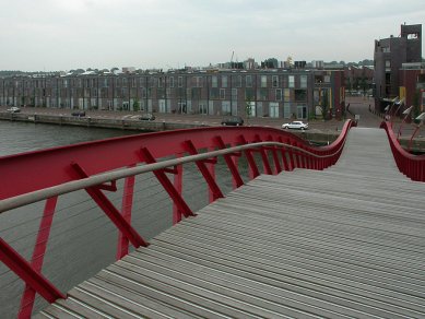 Bridges Borneo-Sporenburg - foto: Petr Šmídek, 2003