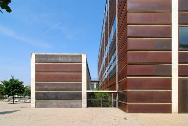 Barcelona auditorium - foto: Petr Šmídek, 2008