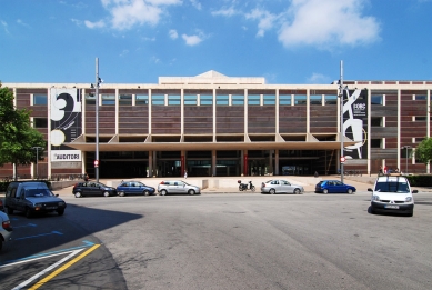 Barcelona auditorium - foto: Petr Šmídek, 2008