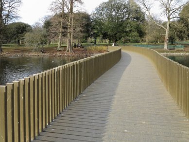 The Sackler Crossing Kew - foto: Petr Šmídek, 2012