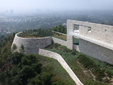 J. Paul Getty Center - foto: Petr Šmídek, 2001