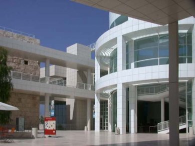 J. Paul Getty Center - foto: Petr Šmídek, 2001