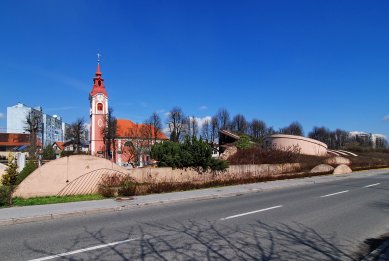 Kostel vtělení Kristova v Dravlje - foto: Petr Šmídek, 2008