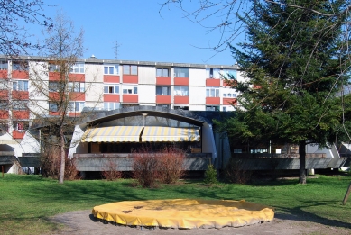 Mladi Rod Kindergarten - foto: Petr Šmídek, 2008