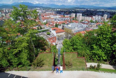 Ljubljana Castle Funicular - foto: Petr Šmídek, 2008