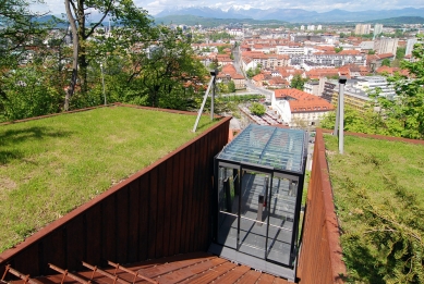 Ljubljana Castle Funicular - foto: Petr Šmídek, 2008