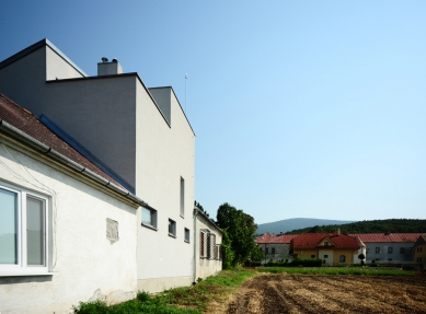 Rekonstrukce a dostavba domu, Plavecké Podhradie - foto: Peter Kovacs