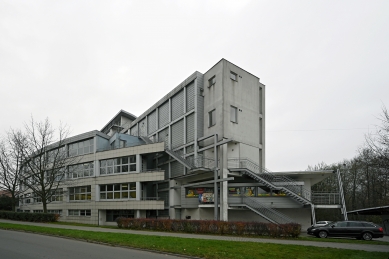 Gymnázium a Obchodní akademie - foto: Petr Šmídek, 2022