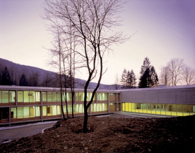 Elementary school Ob Rinži - foto: Bogdan Župan