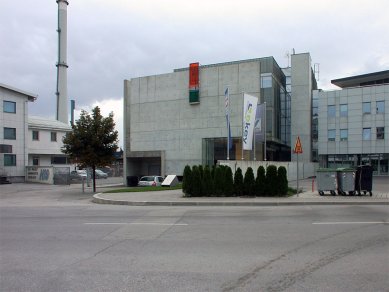 Linde M.P.A. Office Building - foto: Petr Šmídek, 2006