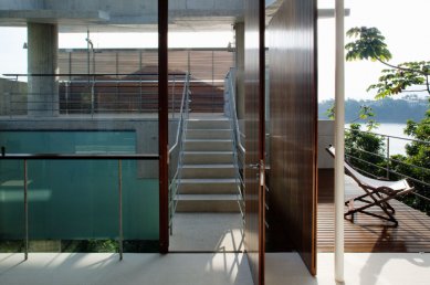 House in Ubatuba - foto: spbr arquitetos