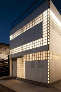 Crystal brick house II - foto: © Toshihiro Sobajima   