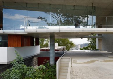 House in Rio de Janeiro  - foto: Nelson Kon