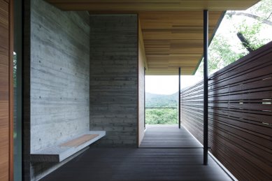 House in Asamayama - foto: 45g Photography © Junji Kojima