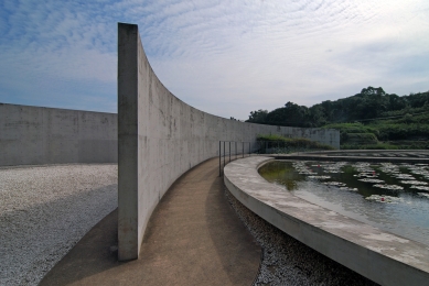 Water Temple - foto: Petr Šmídek, 2012