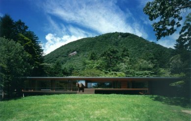 House in Hanareyama - foto: Courtesy of Kidosaki Architects Studio