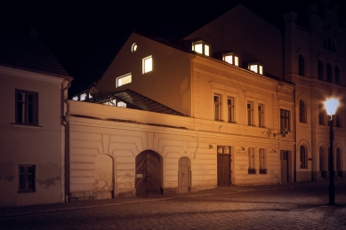 Reconstruction of an apartment building in Litomyšl - foto: Nikola Tláskalová