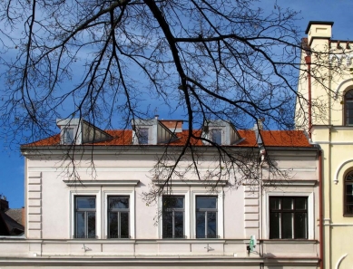 Reconstruction of an apartment building in Litomyšl - foto: Nikola Tláskalová