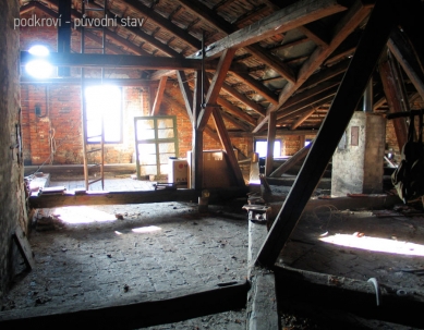 Rekonstrukce bytového domu v Litomyšli - Původní stav podkroví