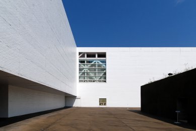 Umělecké muzeum Aomori  - foto: Petr Šmídek, 2012