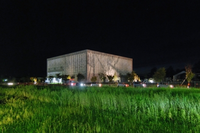 Kanazawa Umimirai Library - foto: Petr Šmídek, 2012