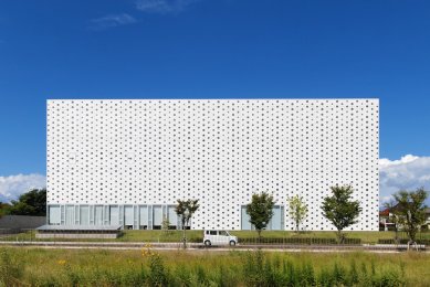 Kanazawa Umimirai Library - foto: Petr Šmídek, 2012