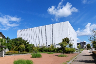 Kanazawa Umimirai Library - foto: Petr Šmídek, 2012