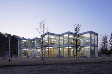 Hongodai Christ Church School & Nursery - foto: © Masao Nishikawa