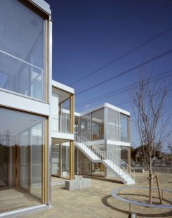 Hongodai Christ Church School & Nursery - foto: © Masao Nishikawa