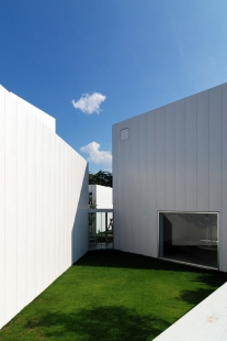 Towada Art Center  - foto: Petr Šmídek, 2012