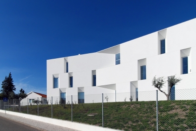 Houses for eldery people in Alcácer do Sal - foto: Petr Šmídek, 2013