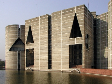 Budova Národního shromáždění - foto: Ondřej Pleštil, 2012