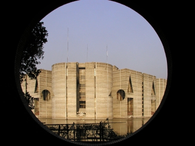 National Assembly in Dhaka - foto: Ondřej Pleštil, 2012